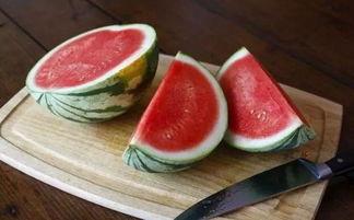 网红店吃瓜,一探究竟的美食之旅